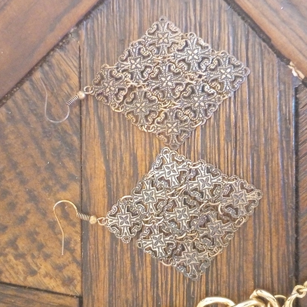 Jewelry Bundle - Picture 5 of 6